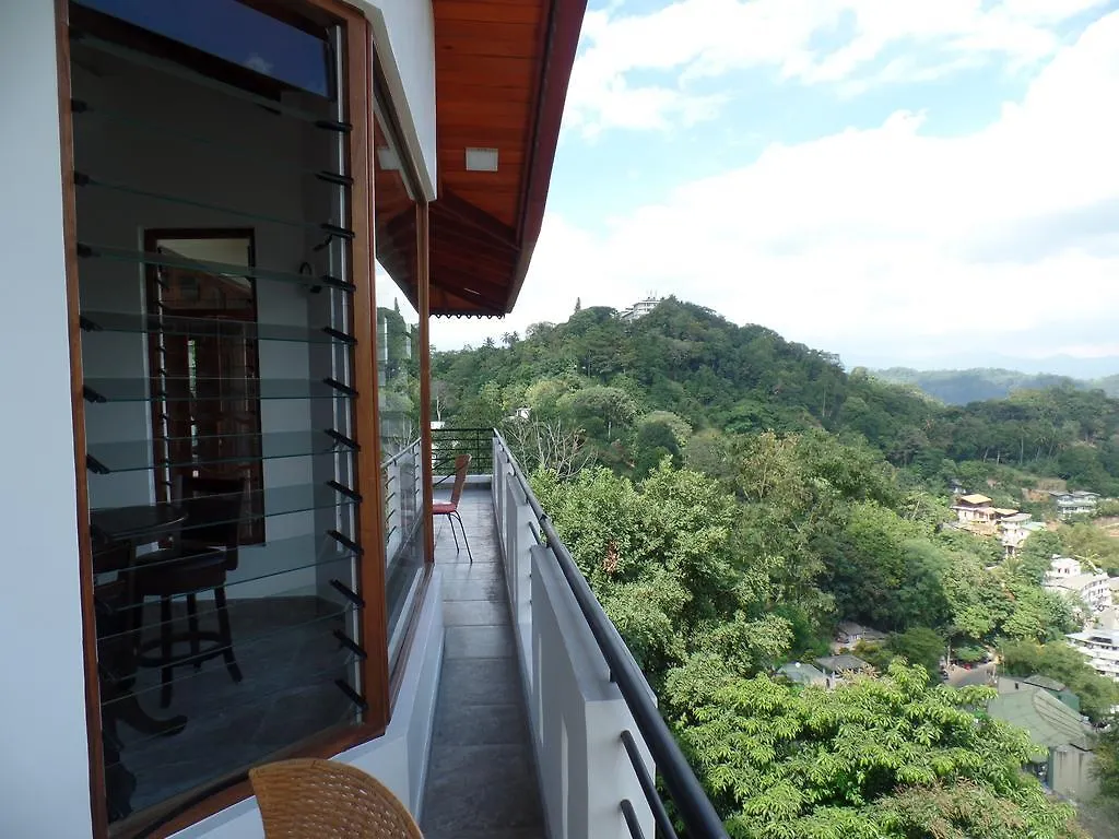 ** Hotel Kandyan Bluestar Villa Sri Lanka