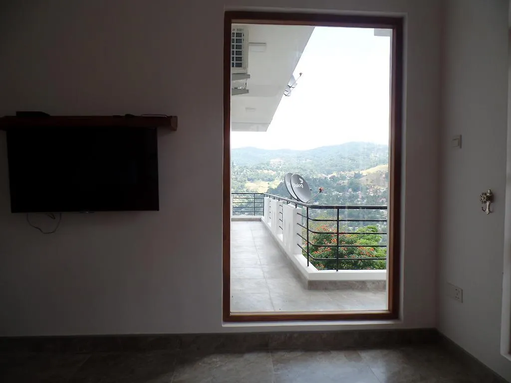 Kandyan Bluestar Villa Hotel Kandy