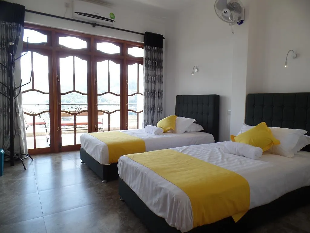 Hotel Kandyan Bluestar Villa